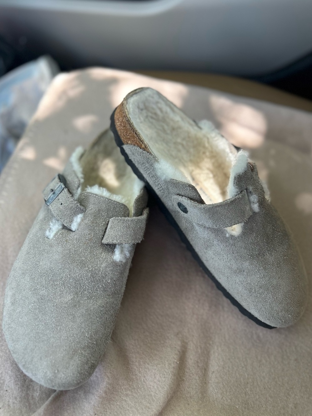 Birkenstock womens Suede Shearling-Lined Boston  Slip-On Clogs - Gray size 8(39)